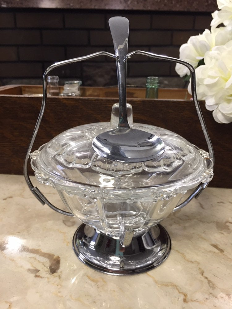 KIG Oyster and Pearl Condiment Dish with Stand