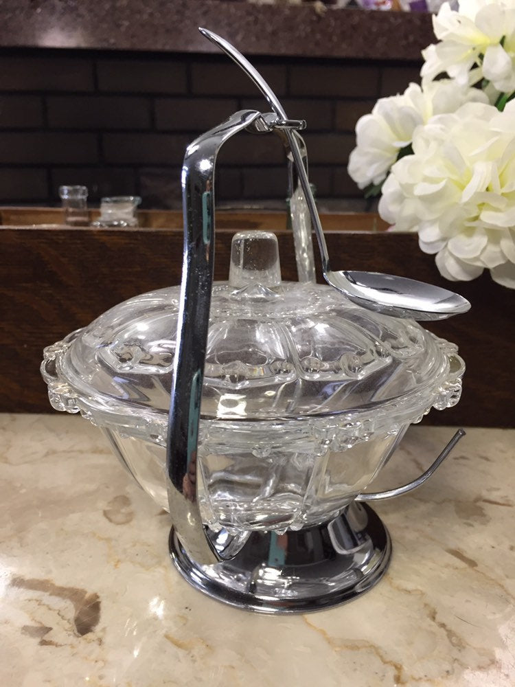 KIG Oyster and Pearl Condiment Dish with Stand