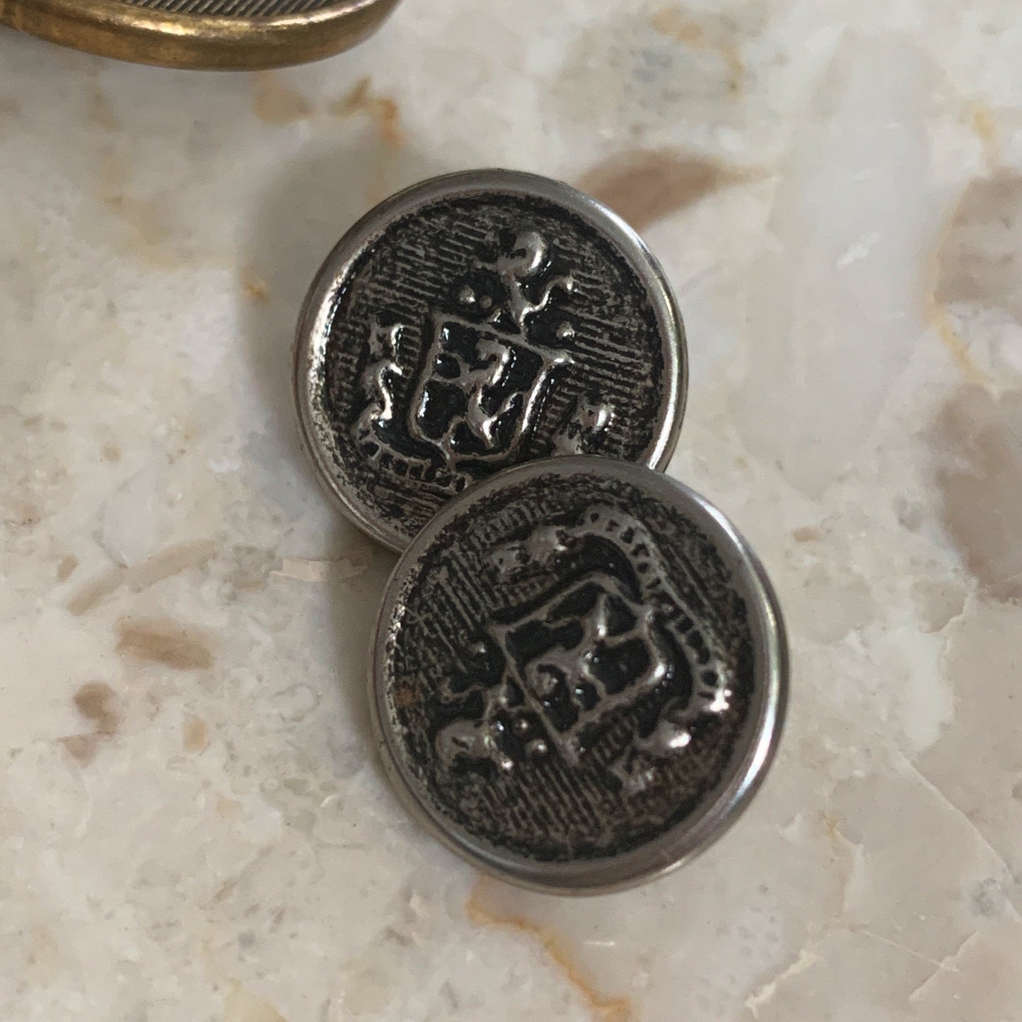 Vintage Brass Button Lot of 11 Spectemur Agendo Lion Crest