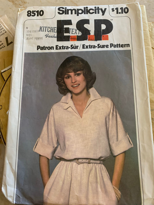 Misses Pull Over Dress with Pockets Vintage Sewing Pattern Simplicity 8510