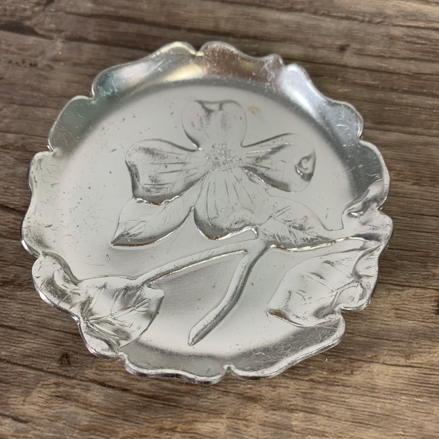 Set of 4 Aluminum Coasters with Raised Floral Pattern, Forged Aluminum Vintage Coasters