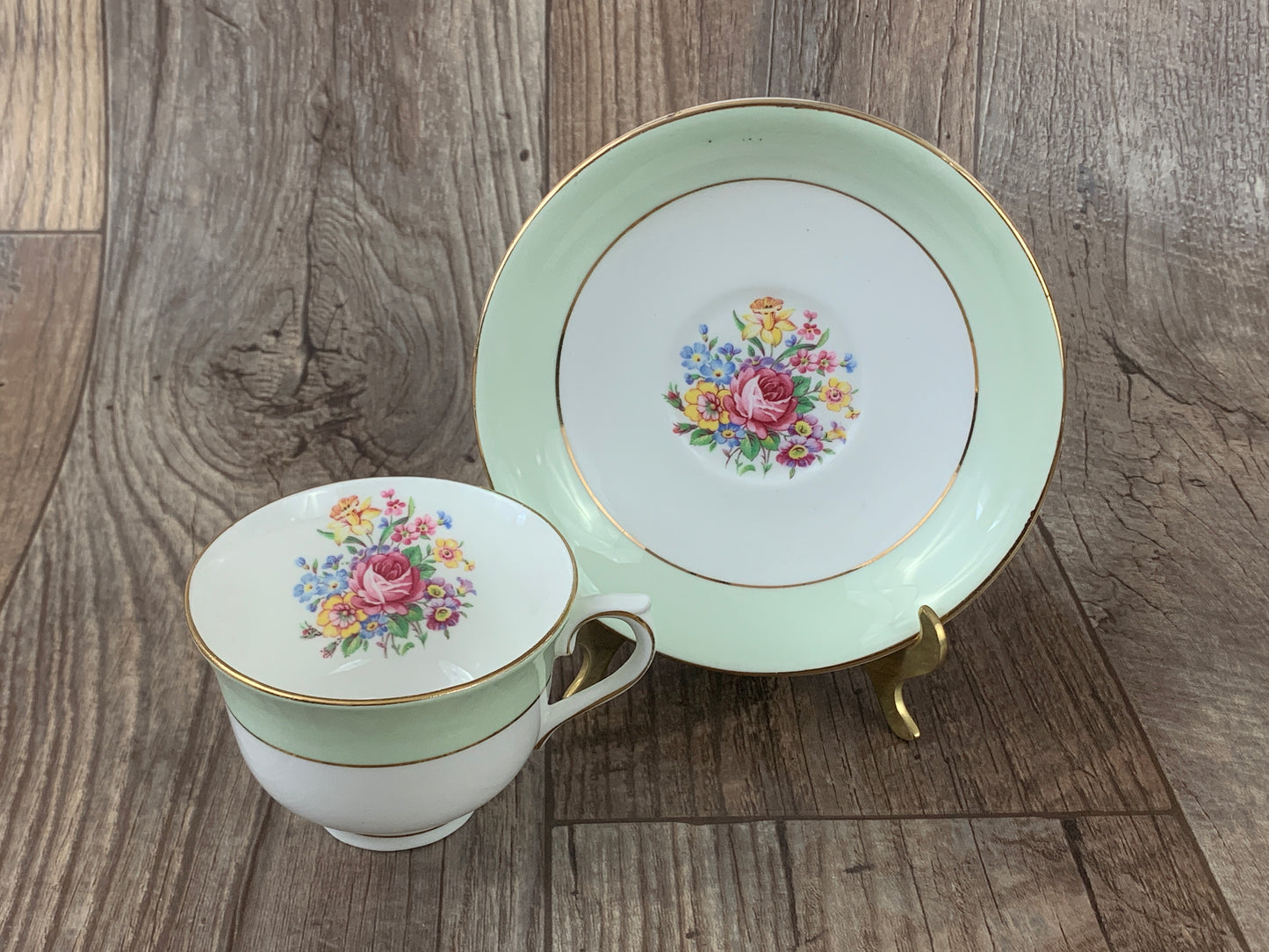 Vintage Pale Green Teacup Royal Vale Vintage Tea Cup
