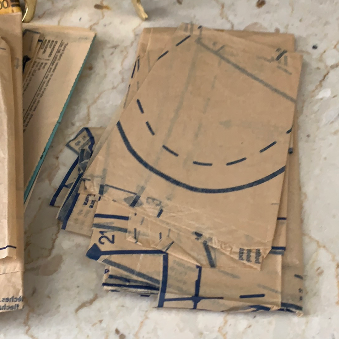 Women's and Miss Blouse Vest Skirt and Pants Vintage Sewing 5302