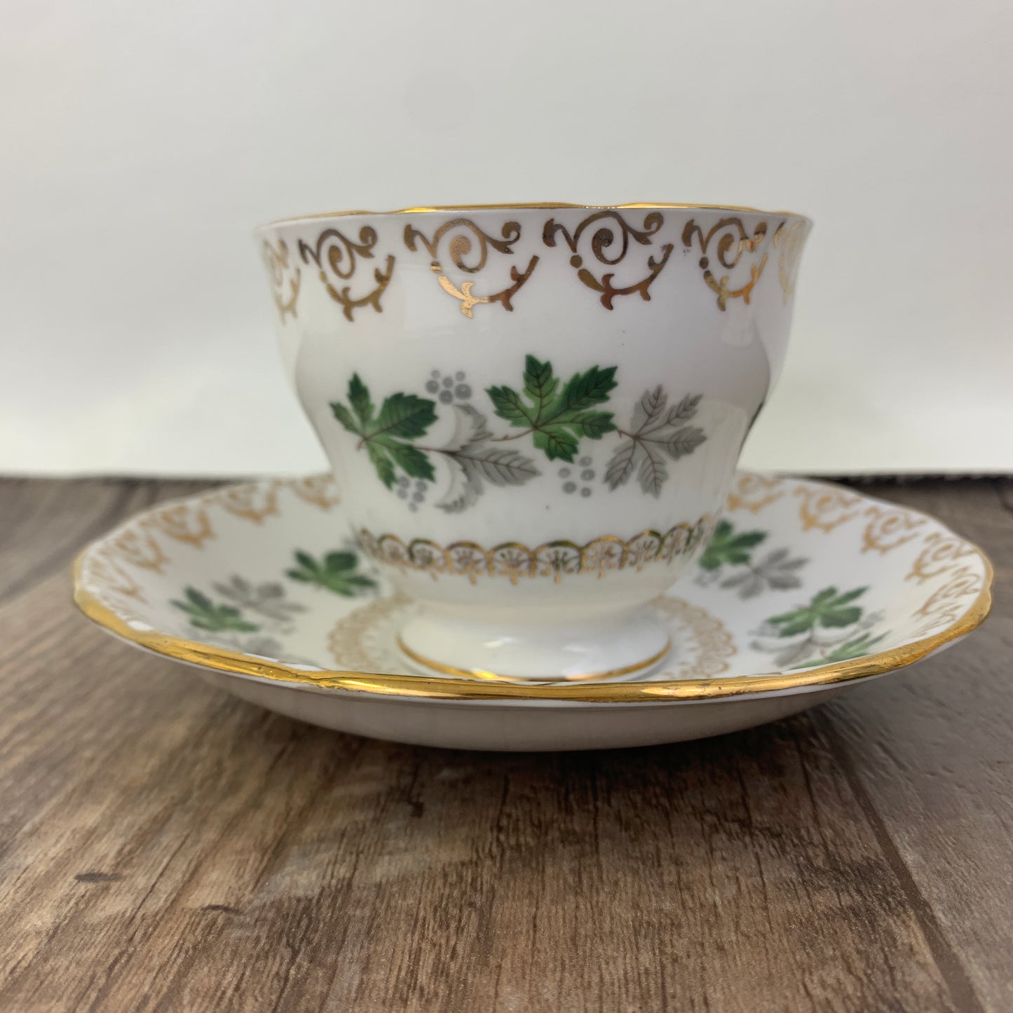 Colclough China Tea Cup, Maple Leaf Pattern Vintage Teacup, Gifts for Mom