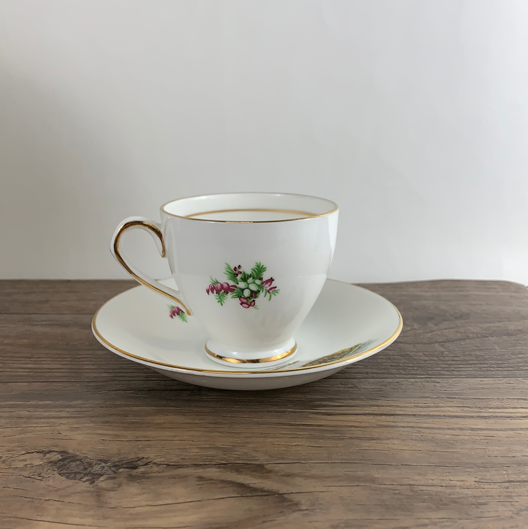 Burns Cottage Souvenir Teacup Trio