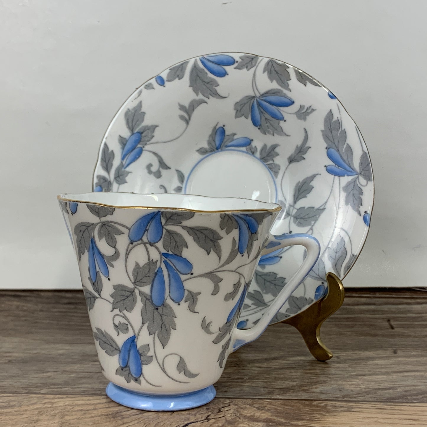 Blue and Grey Floral Royal Grafton Vintage Teacup, Smooth Shape