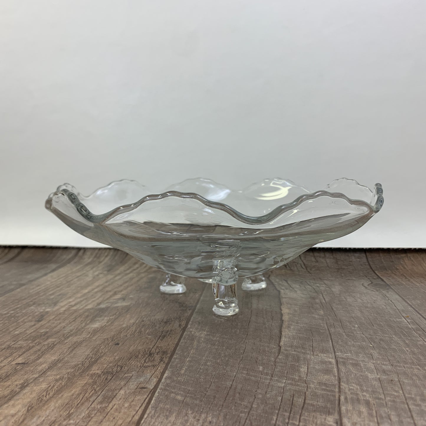 Vintage Cornflower Dish, 3 Footed Candy Dish Low Candy Dish with Ruffled Edge