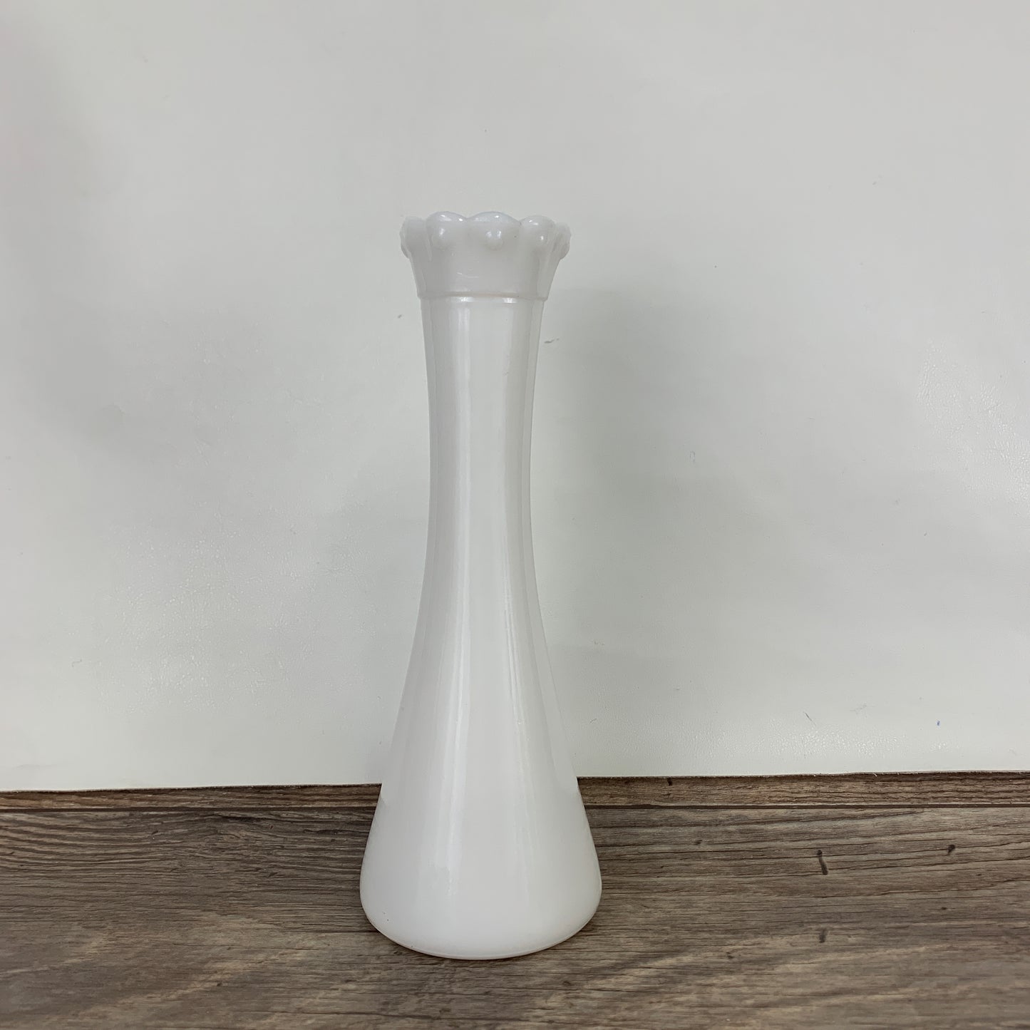 White Bud Vase with Scalloped Rim, Vintage Milk Glass Bud Vase