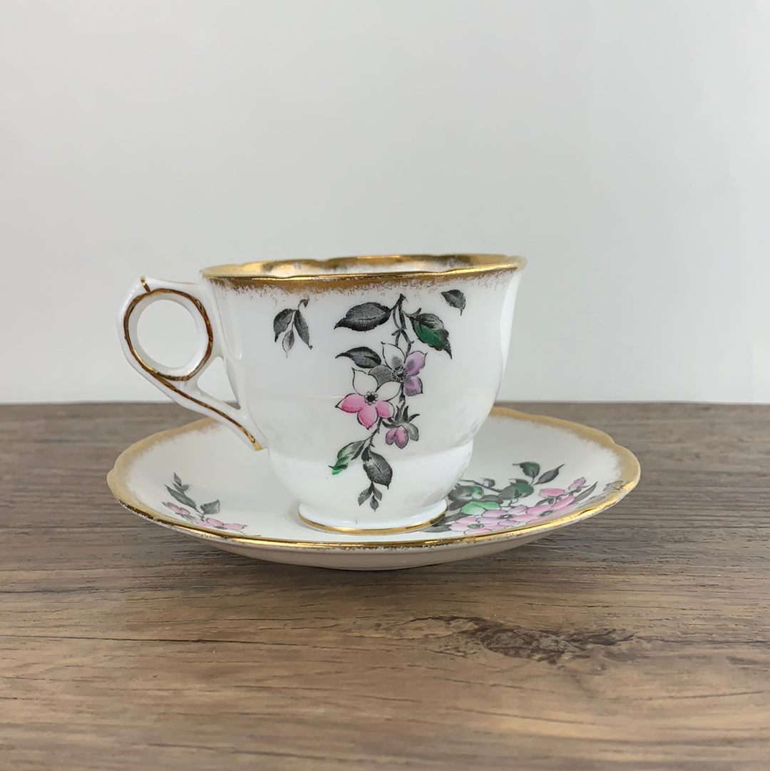Vintage Teacup with Pink and Purple Floral Pattern Vintage English Tea Cup Royal Standard Fine Bone China