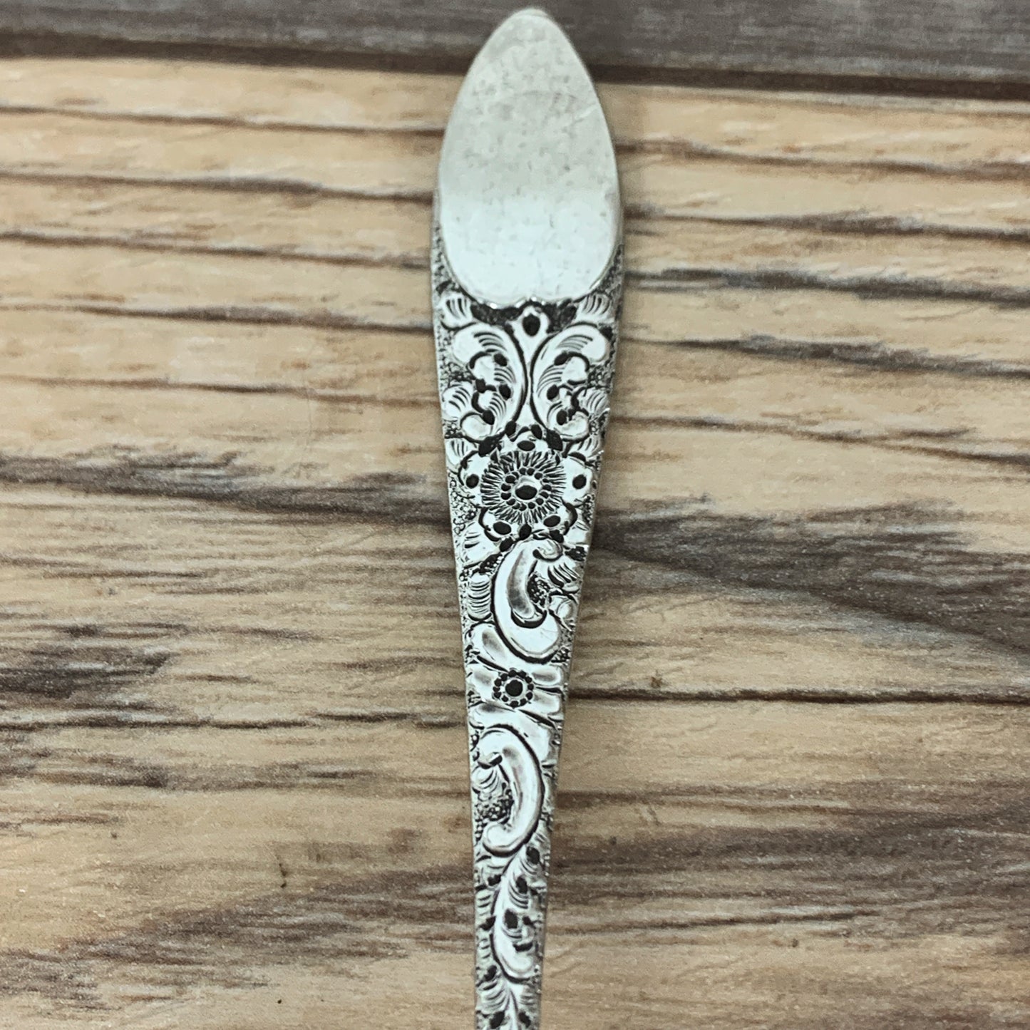 Vintage Silver Plated Spoon with Decorative Handle and Bowl