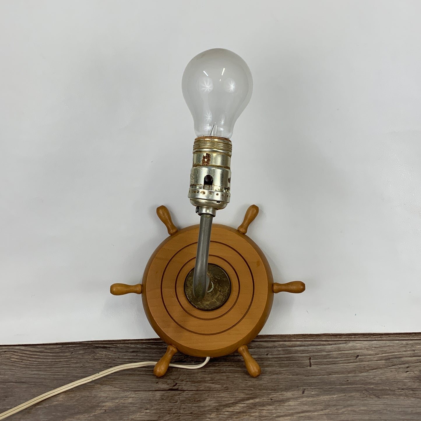 Ship's Wheel Vintage Lamp, Small Wooden Wall Lamp