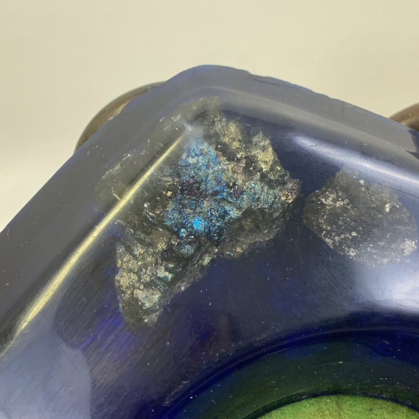 Rocks and Minerals of Whitehorse Vintage Travel Souvenir Cup Holder