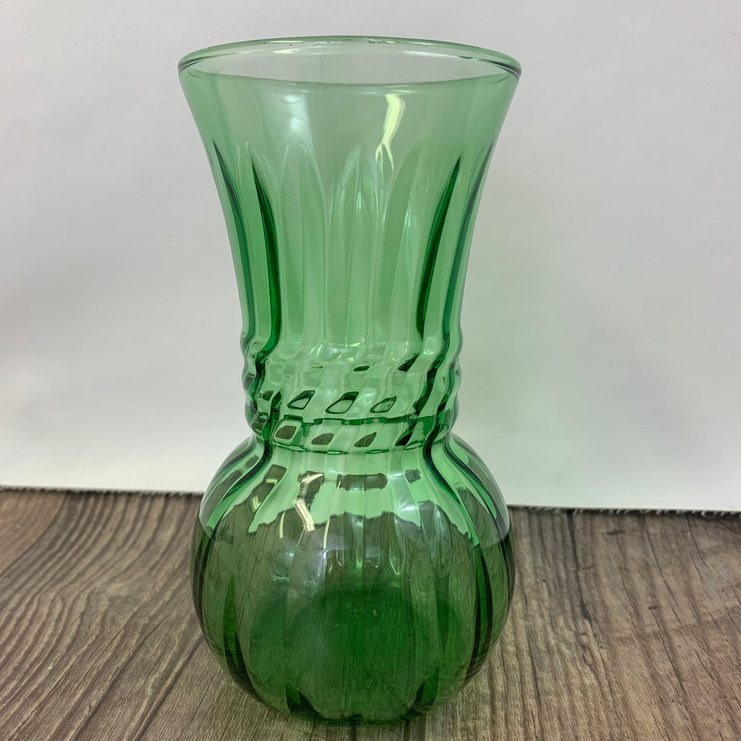 Vintage Green Glass Flower Vase with Swirl Design Anchor Hocking Emerald Green Optic Swirl Vase