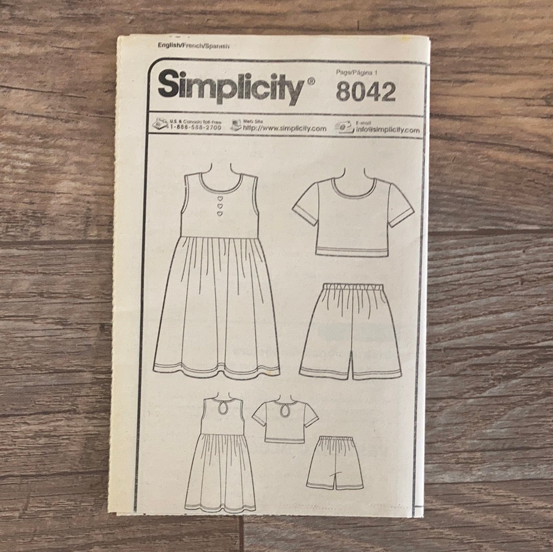 Girls Dress Top and Shorts Sewing Pattern Size 7 to 16 Simplicity 8042