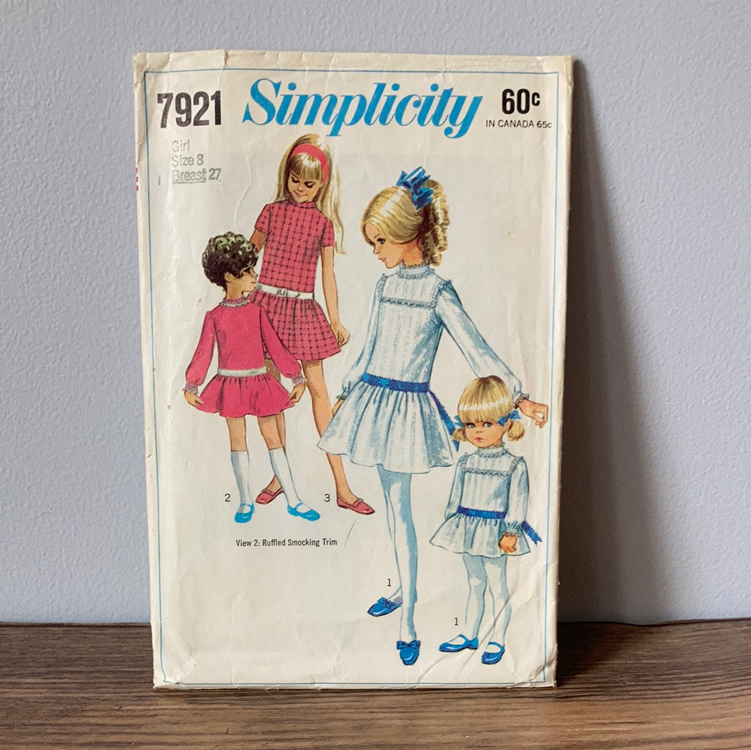 Girls Drop Waist Dress with Short or Long Sleeves Sewing Pattern Size 8 Simplicity 7921