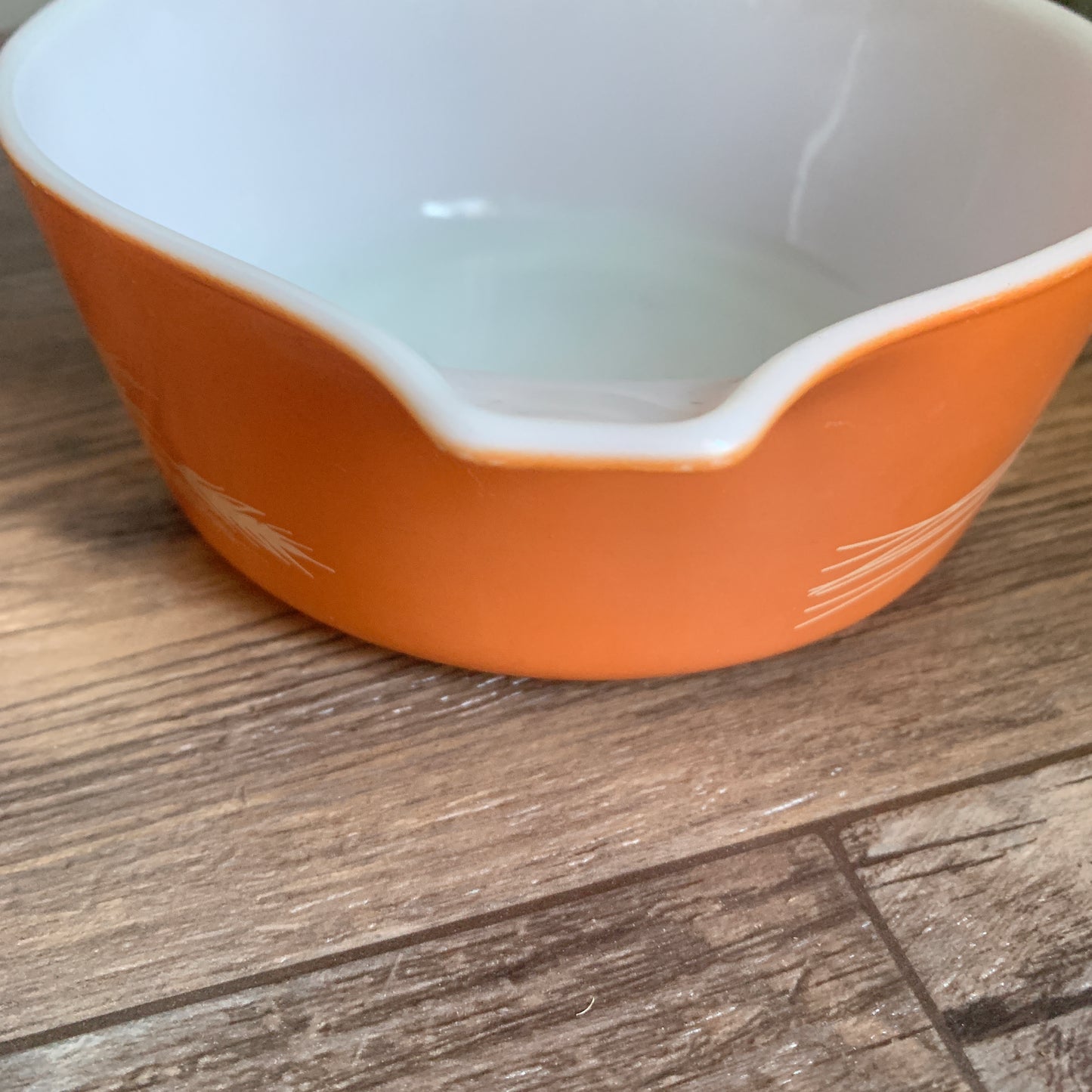 Pyrex Autumn Harvest 472 Cinderella Casserole Dish no Lid