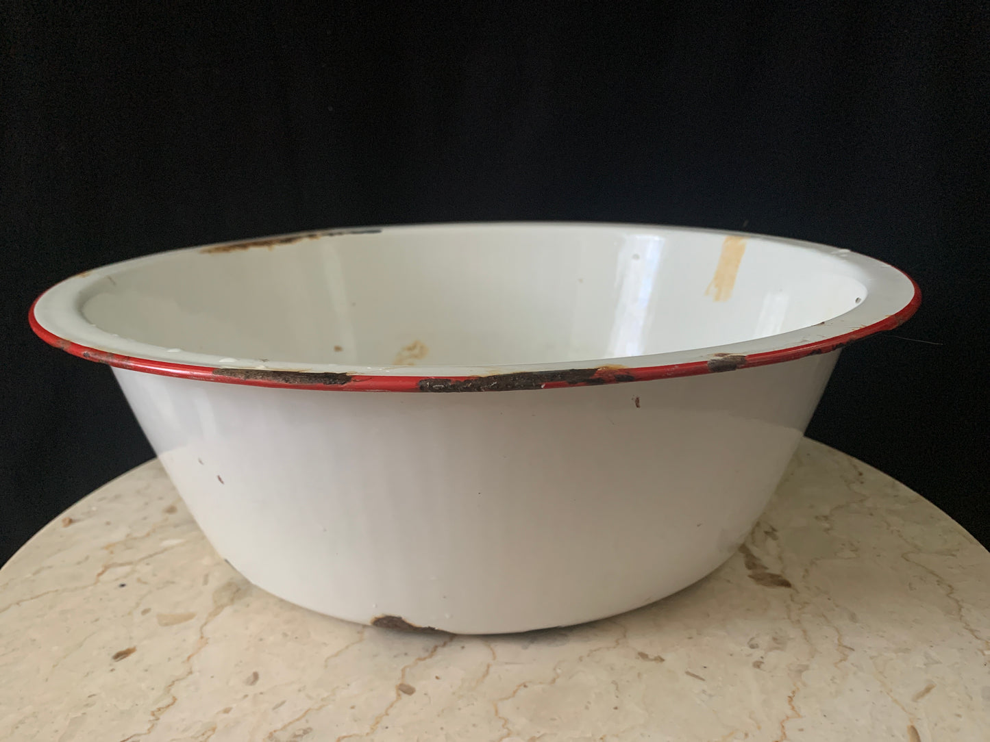 Enamel Wash Basin Vintage Farmhouse Decor