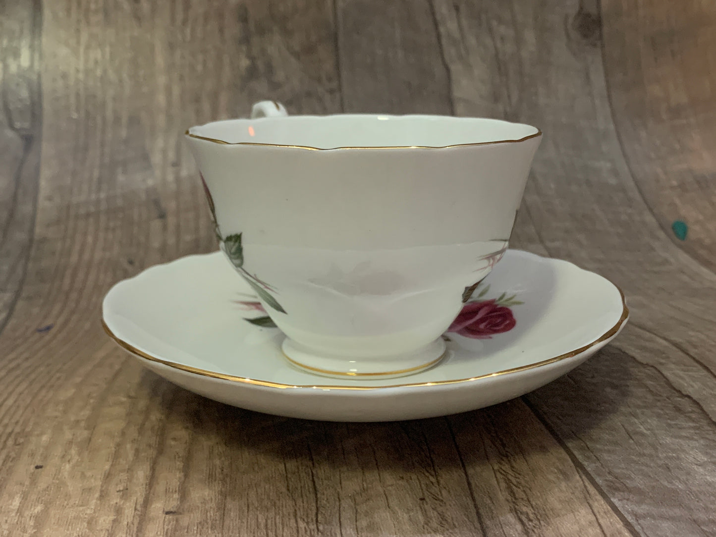 Vintage Tea Cup with Red Roses Staffordshire White Teacup with Red Roses