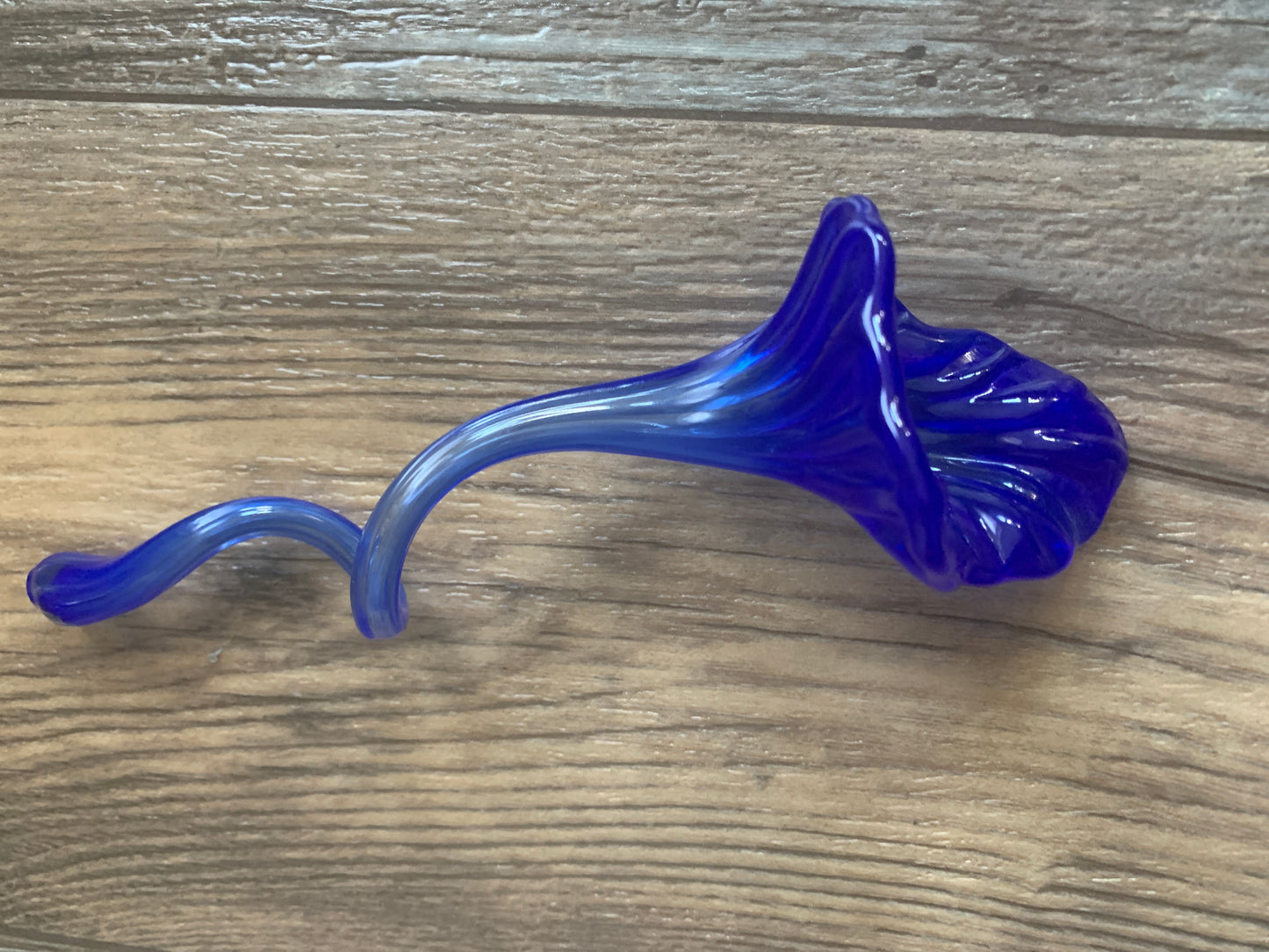 Blue Art Glass Trumpet Flower