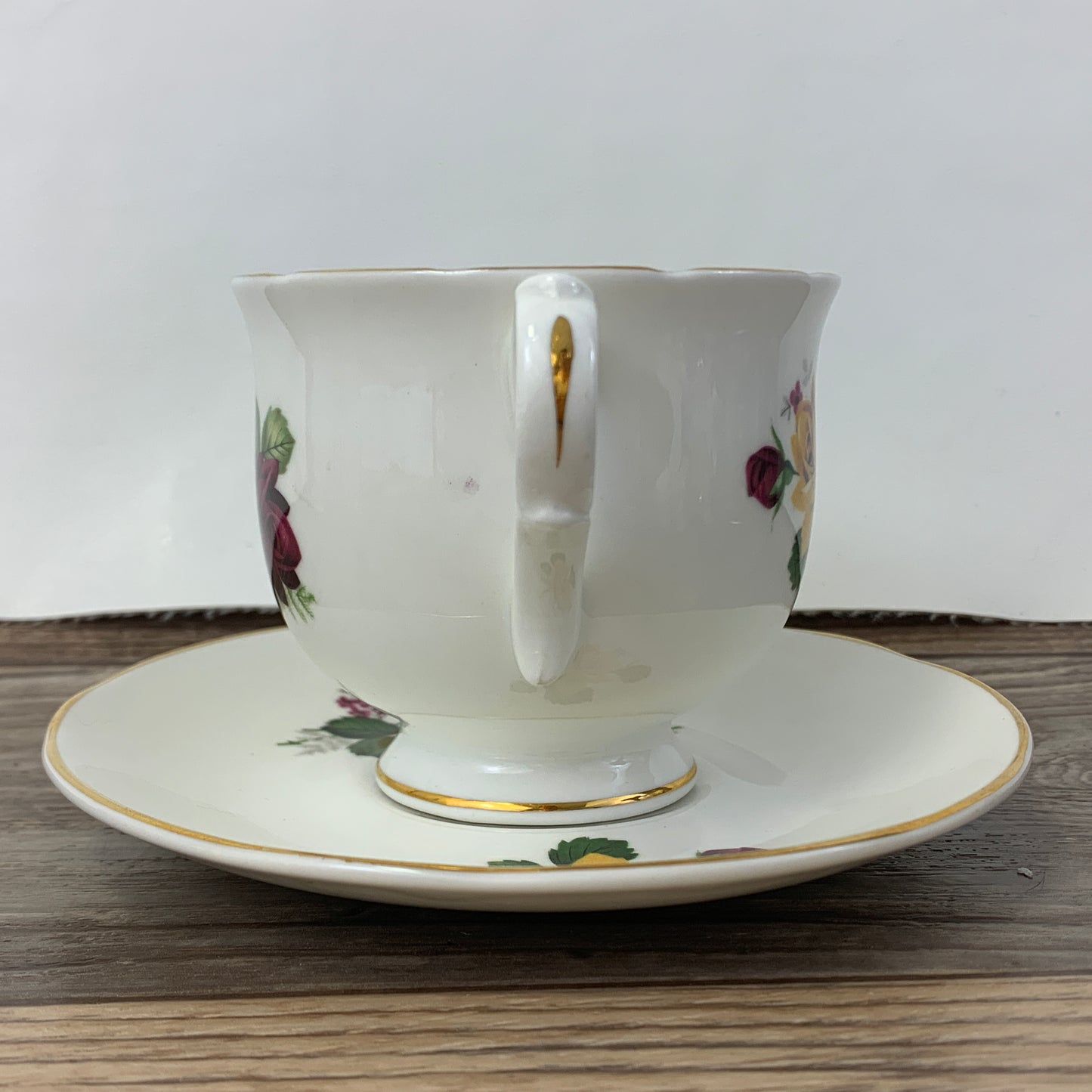 Yellow and Red Floral Pattern Vintage Teacup Sadler Wellington Fine Bone China Teacup with Tea Roses