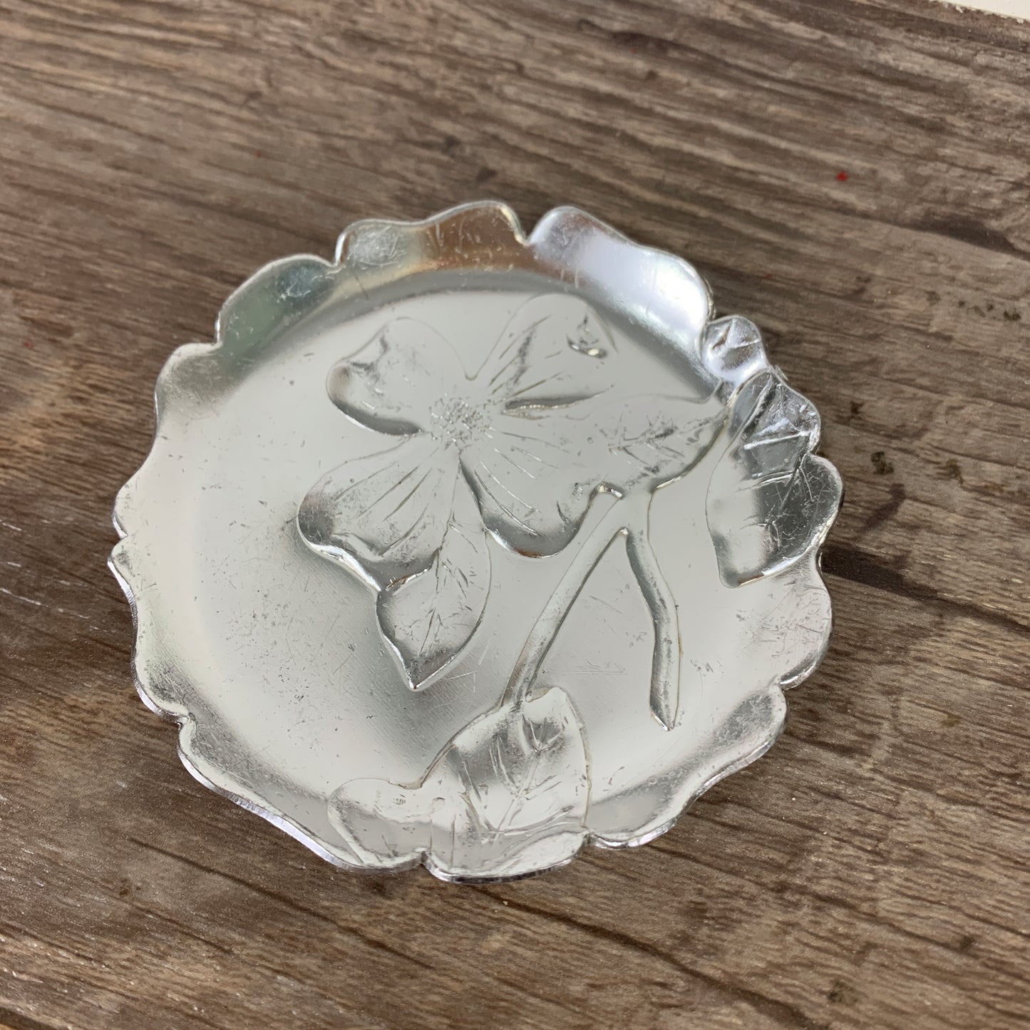 Set of 4 Aluminum Coasters with Raised Floral Pattern, Forged Aluminum Vintage Coasters