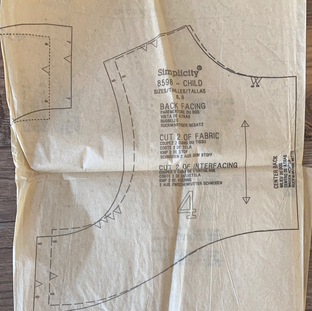 Girls Sleeveless Dress Sewing Pattern Size 3 to 8 Simplicity 8598