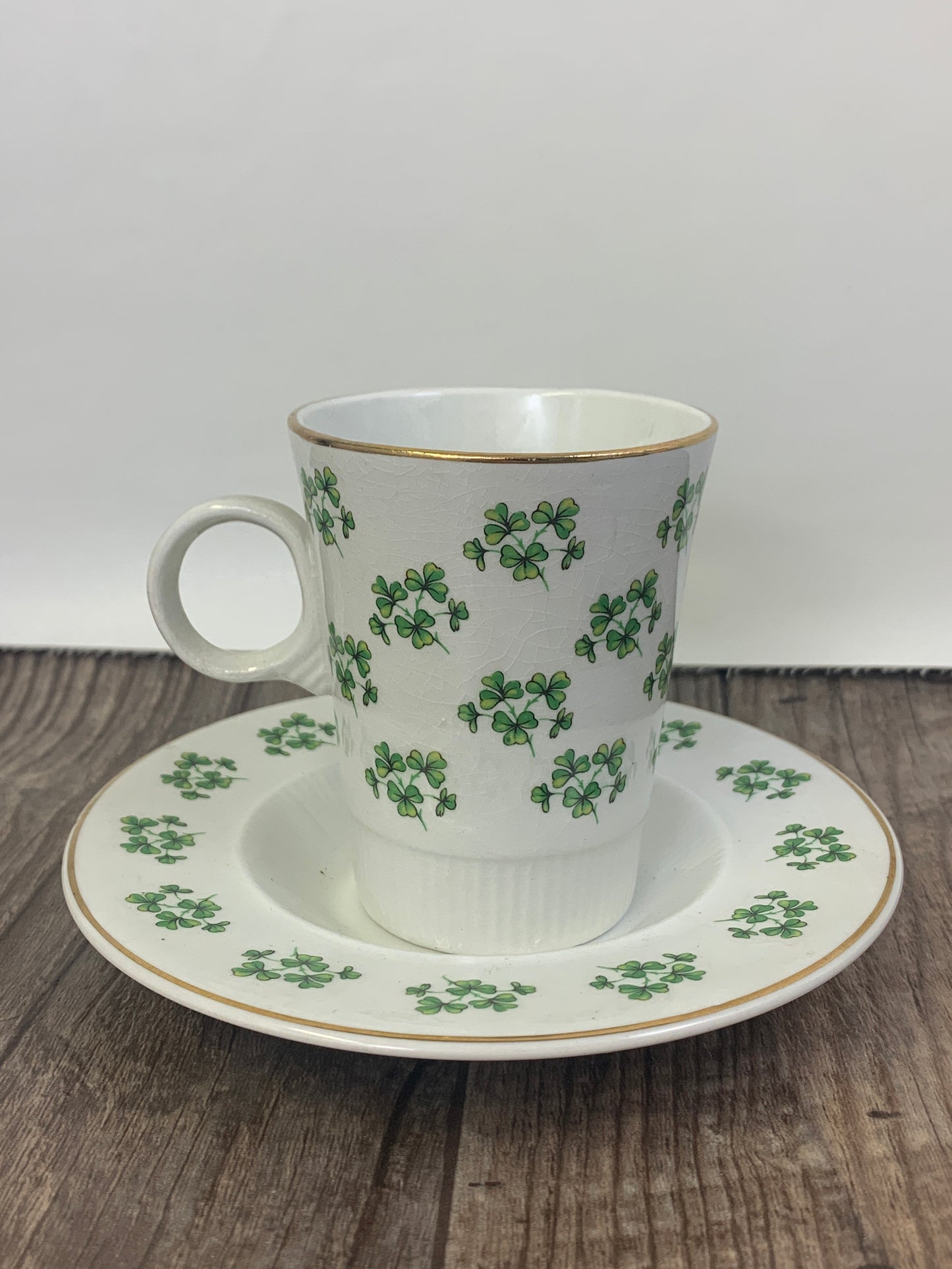 Shamrock Teacup Made in Ireland Arklow Pottery Patricia Pattern Vintage Teacup