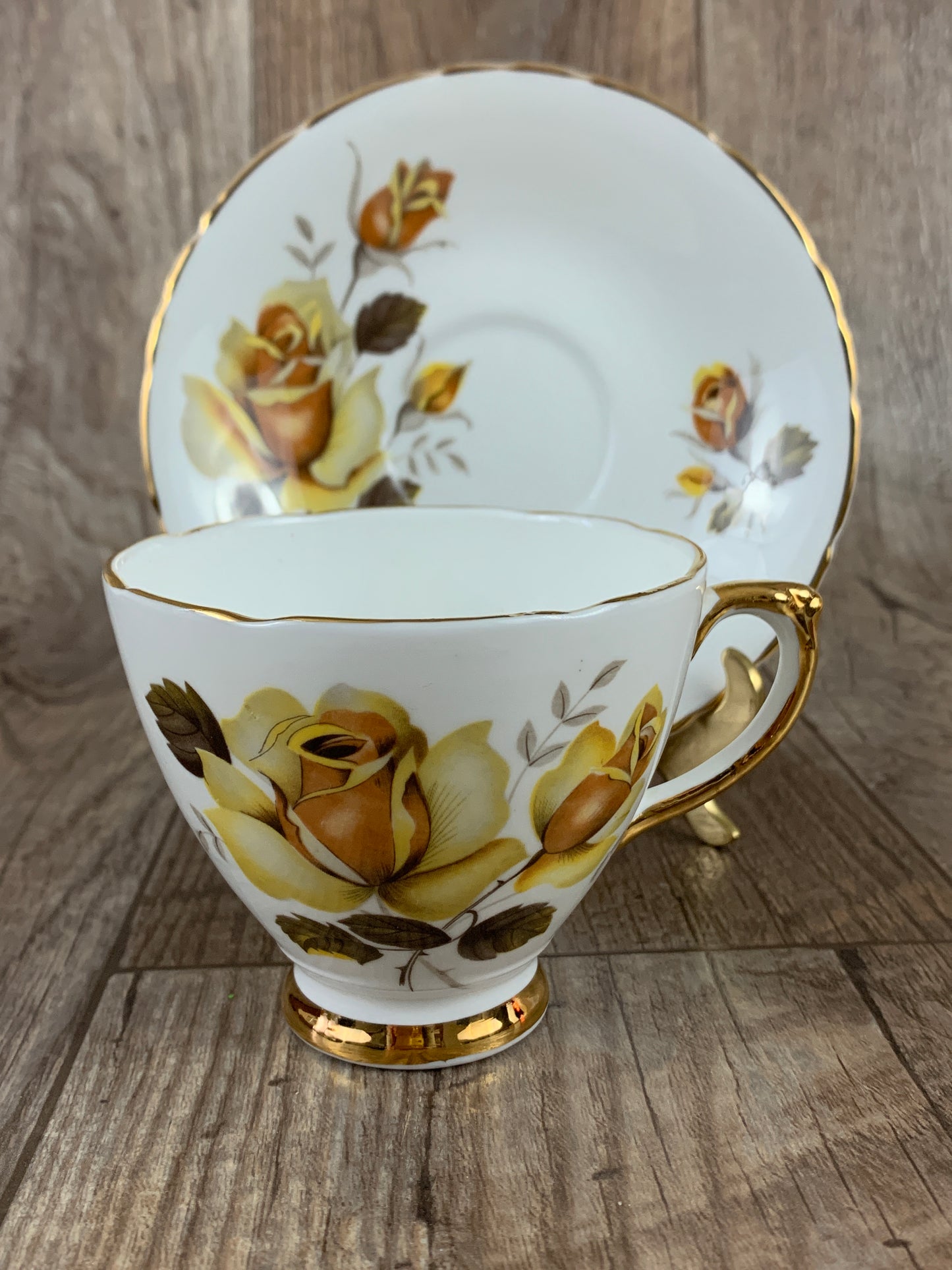 Vintage Teacup with Yellow Roses Fine Bone China Teacup and Saucer Set