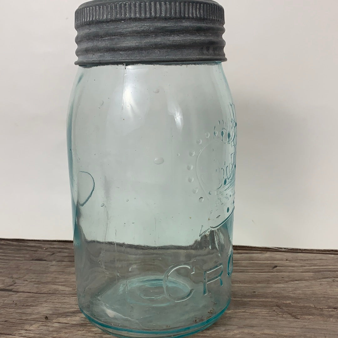 Aqua Blue Vintage Canning Jar Crown Canning Jar Quart Size, Vintage Farmhouse Decor, Dry Kitchen Storage