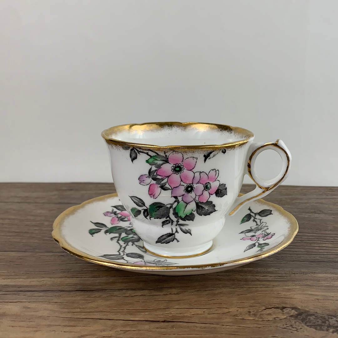 Vintage Teacup with Pink and Purple Floral Pattern Vintage English Tea Cup Royal Standard Fine Bone China
