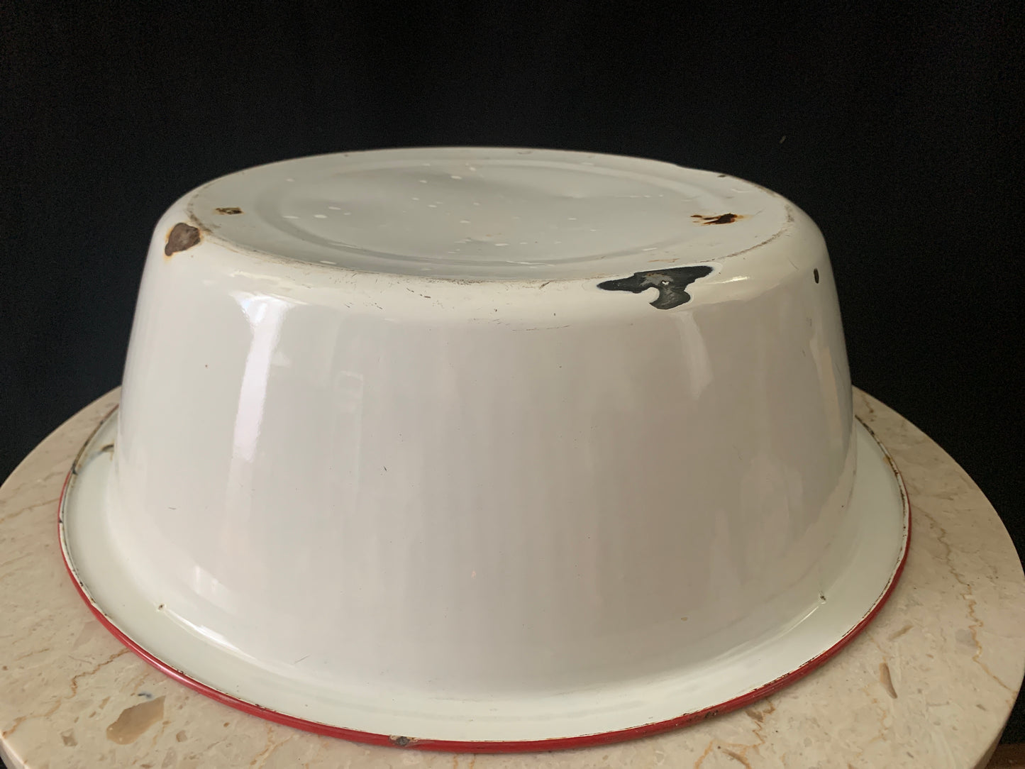 Enamel Wash Basin Vintage Farmhouse Decor