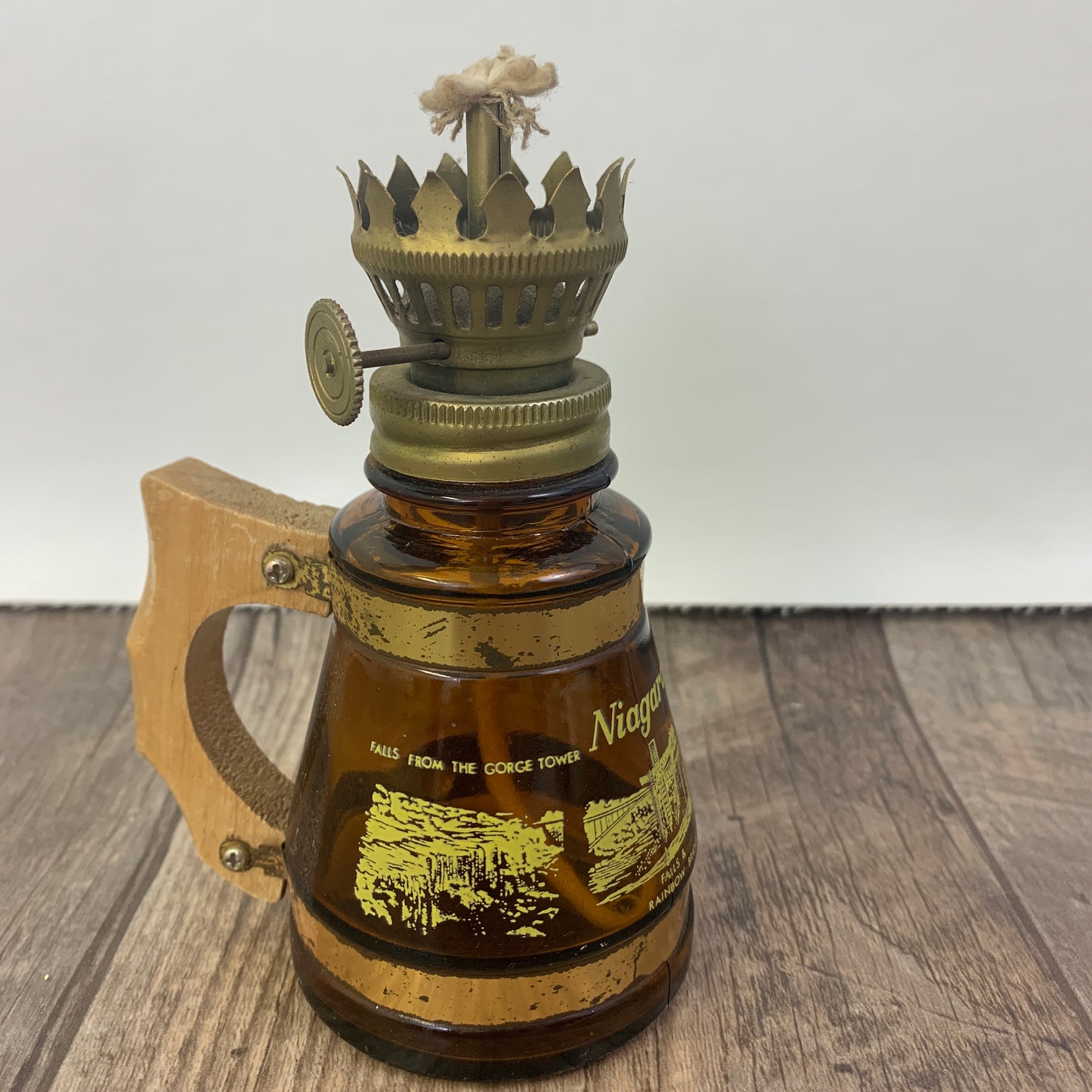 Vintage Niagara Falls Mini Oil Lamp Souvenir, Amber Glass Oil Lamp