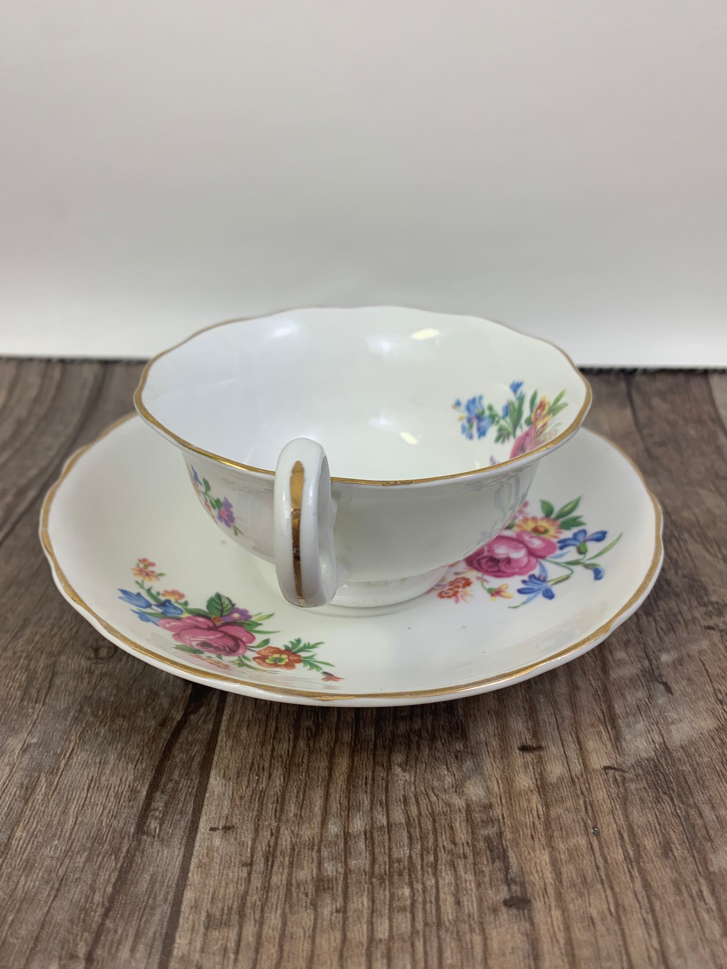 Vintage Teacup with Floral Pattern Wide Mouth Tea Cup Radford Bone