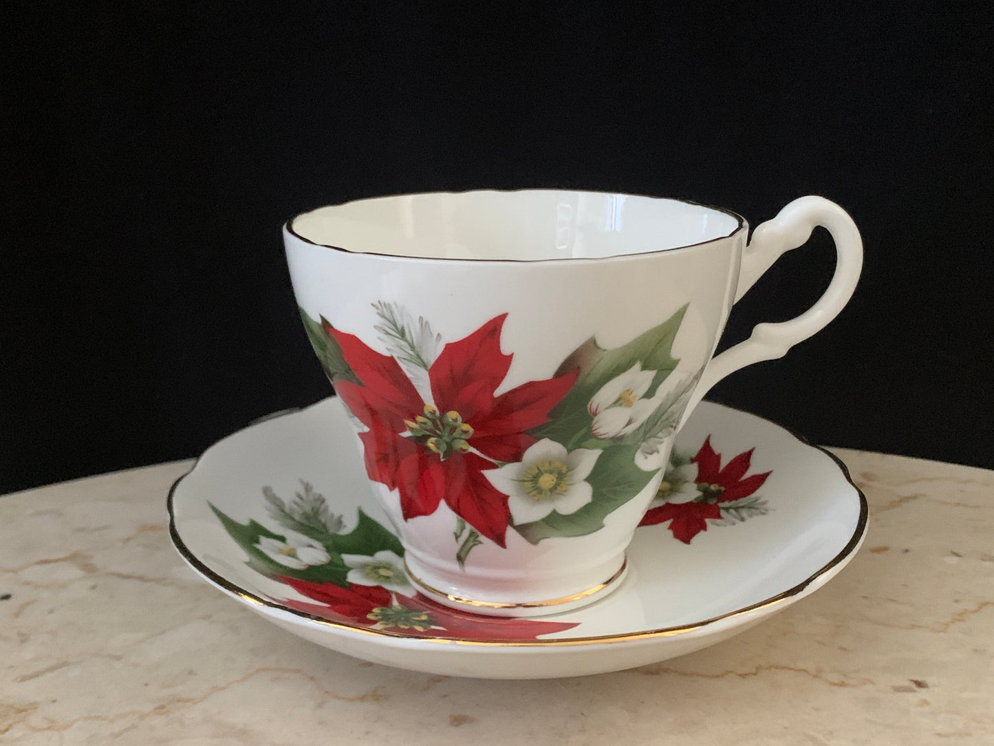 Vintage Christmas Tea Cups A set of 2 Vintage Teacups w Poinsettias