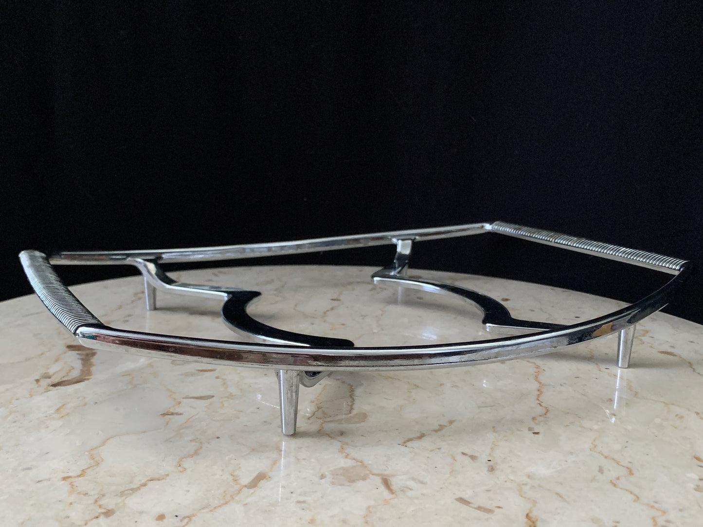Corning Ware Silver Metal Trivet Large Casserole Holder