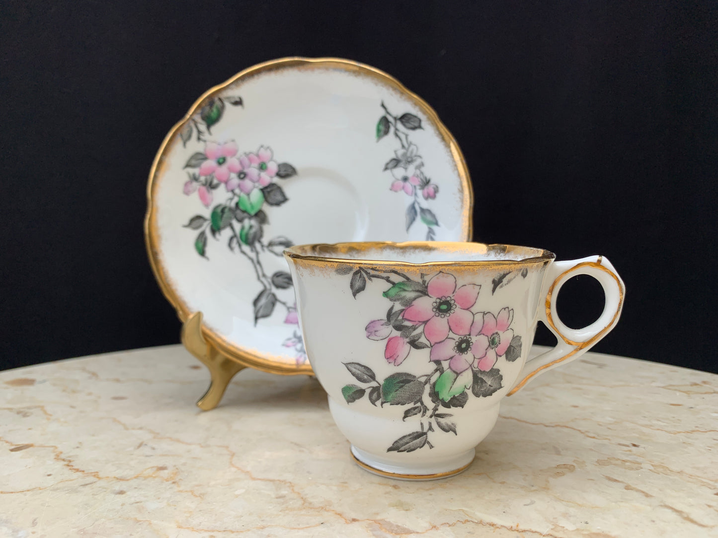 Vintage Teacup with Pink and Purple Floral Pattern Vintage English Tea Cup Royal Standard Fine Bone China