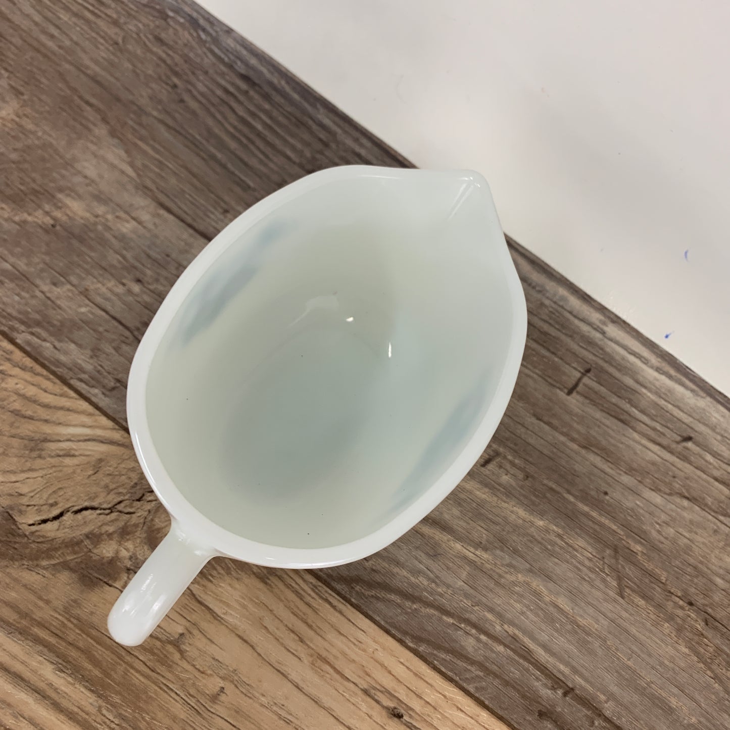 Pyrex Gravy Boat Old Town Blue 77-B - Vintage Pyrex Milk Glass Gravy Boat - Vintage Kitchenware Blue and White Gravy Boat - Gravy Jug