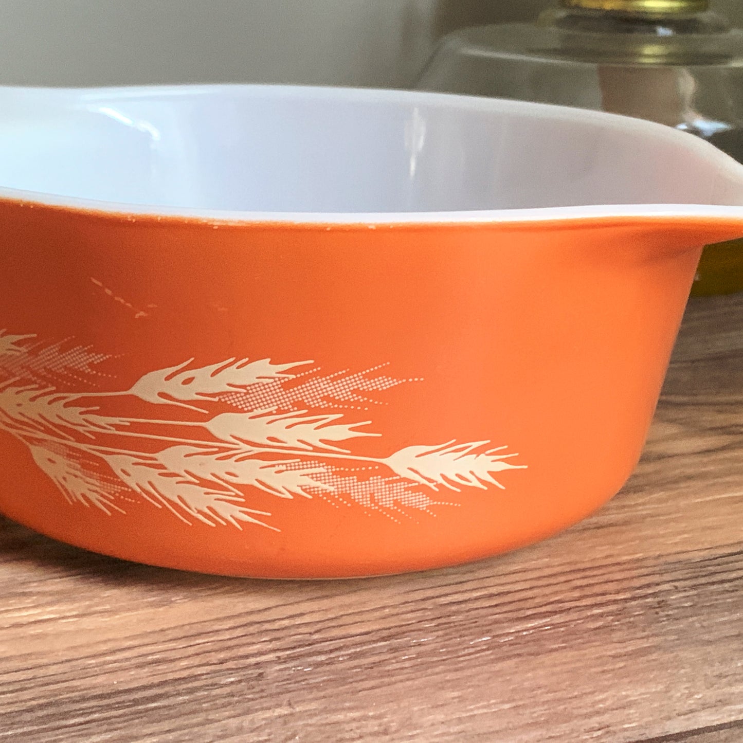 Pyrex Autumn Harvest 472 Cinderella Casserole Dish no Lid