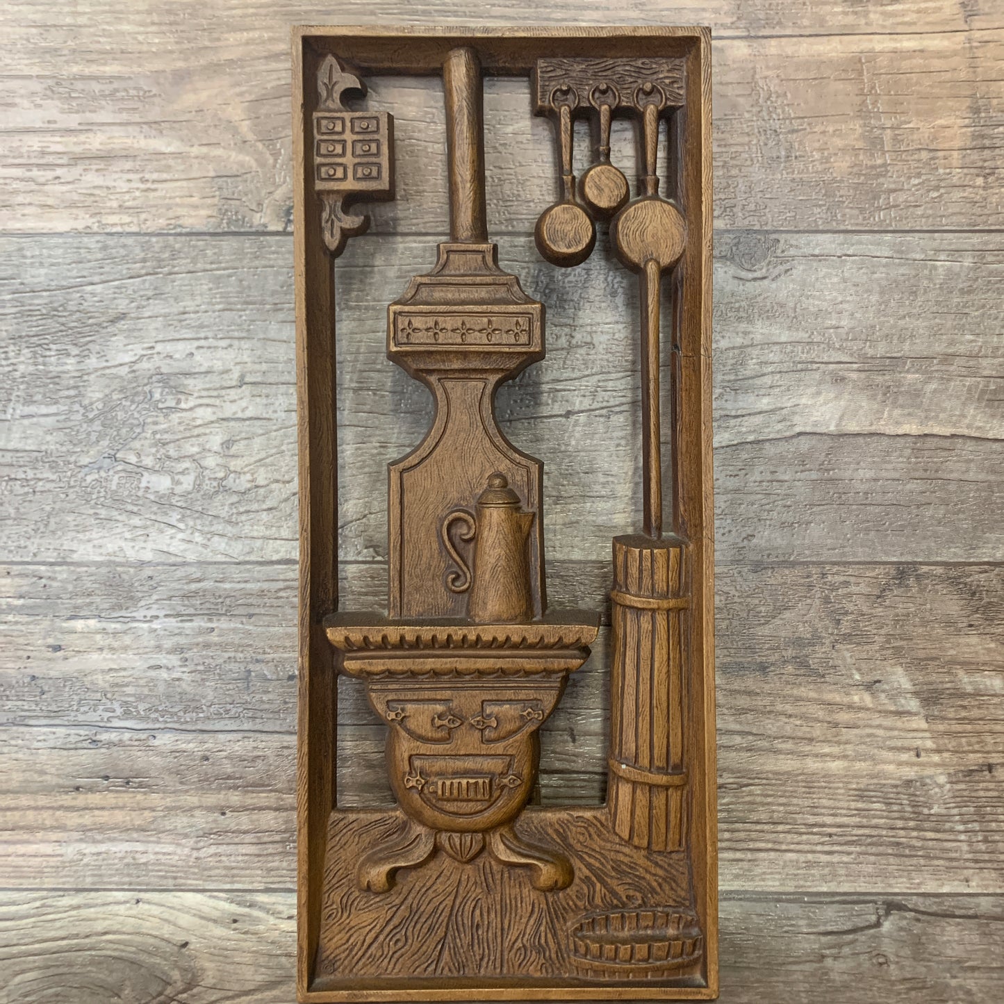 Vintage Wood Look Wall Hangings, Rustic Decor