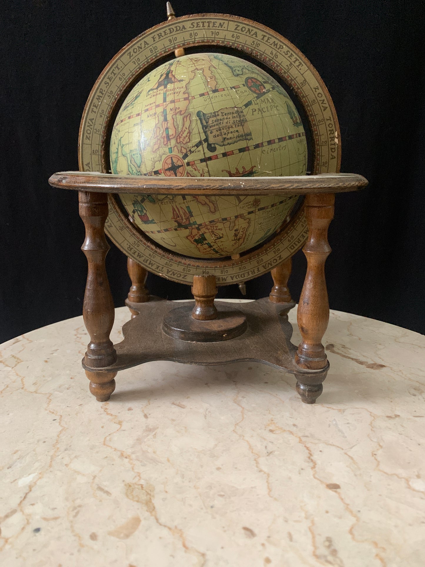 Globe