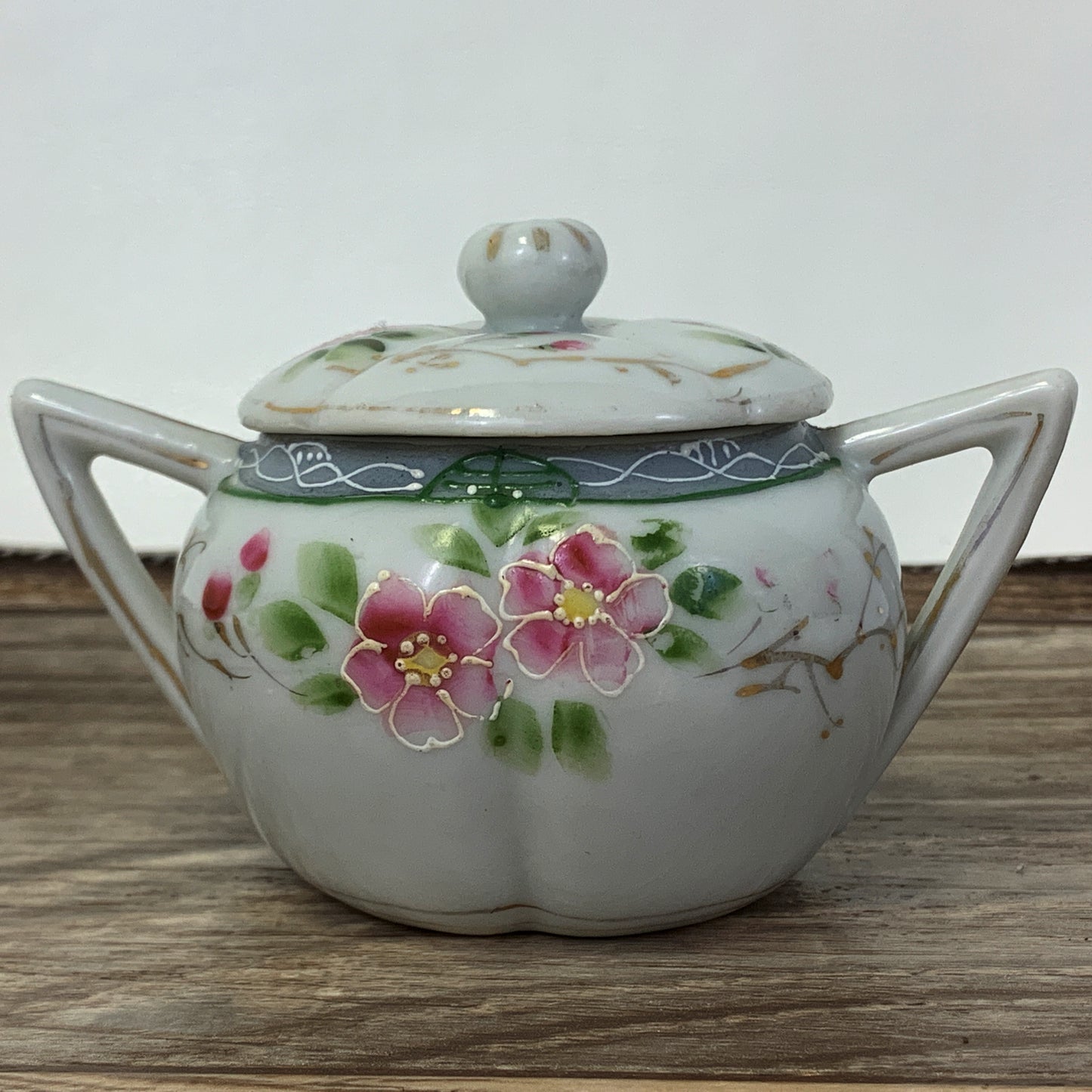 Vintage Ceramic Mustard Pot with Moriage Design