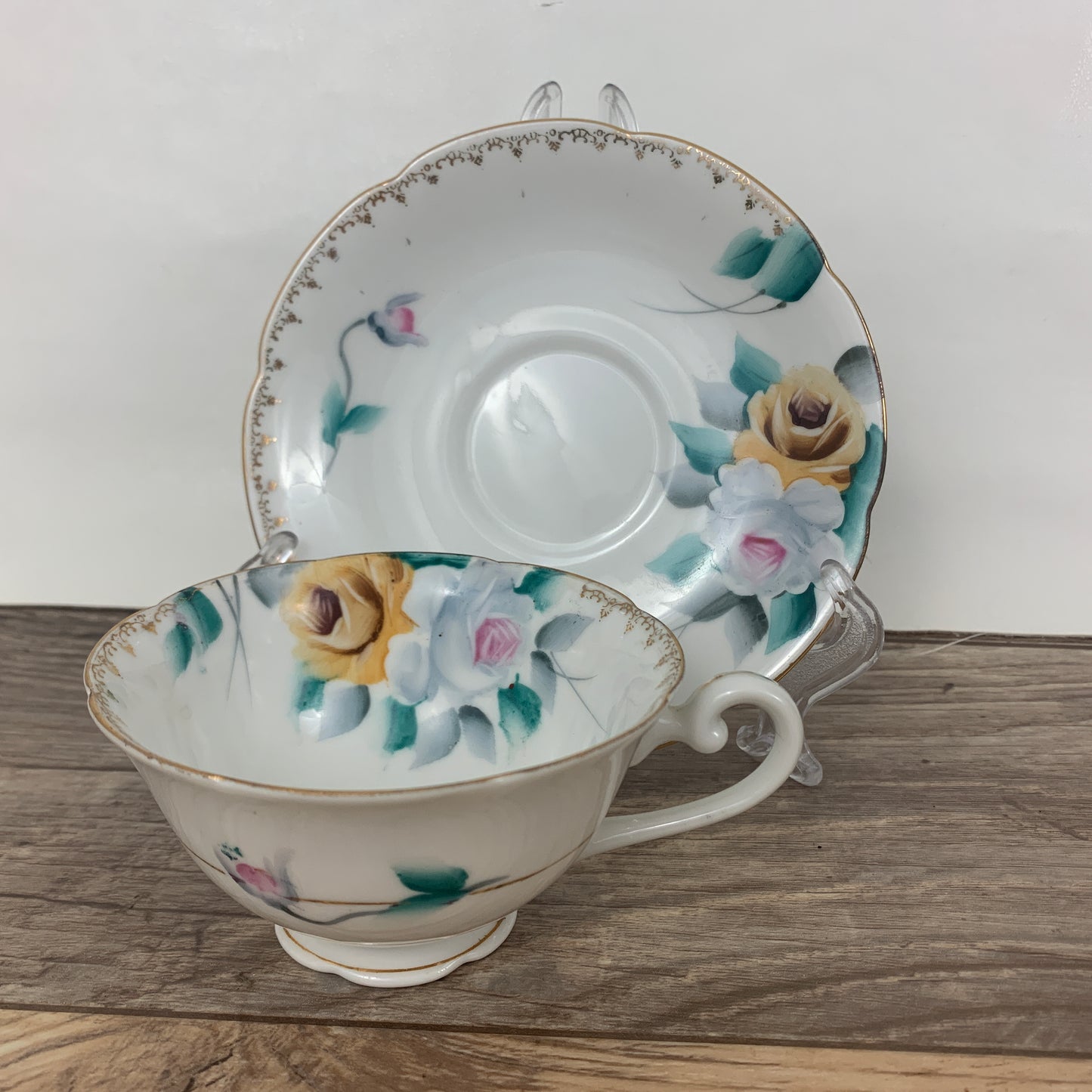 Vintage Occupied Japan Hand Painted Teacup