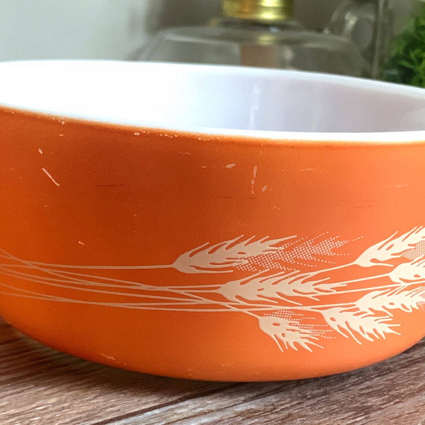 Pyrex Autumn Harvest 472 Cinderella Casserole Dish no Lid