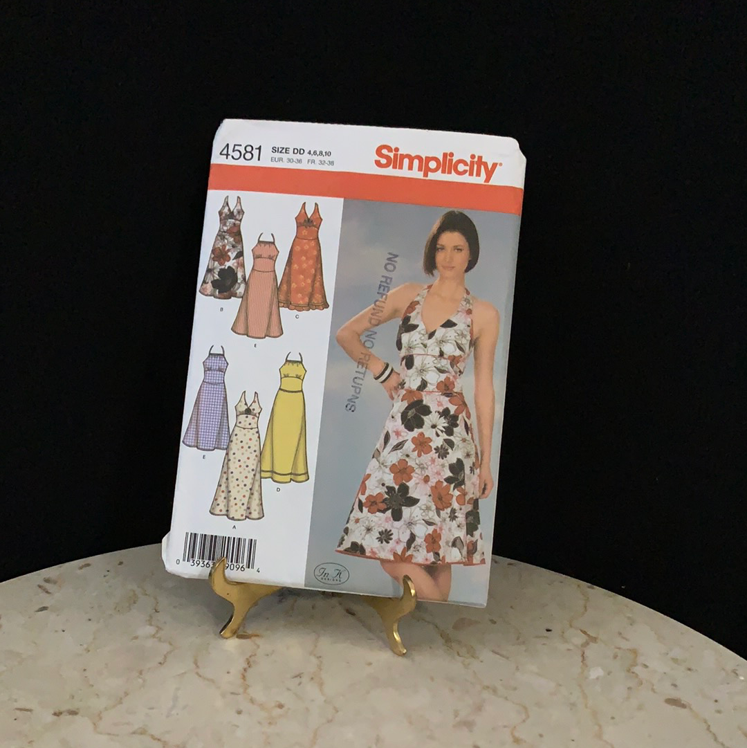 Halter Dress Sewing Pattern Simplicity 4581 Misses Dress in 2 Lengths BarbeesTreasures Halter Dress Sewing Pattern Simplicity 4581 Misses Dress in 2 Lengths BarbeesTreasures