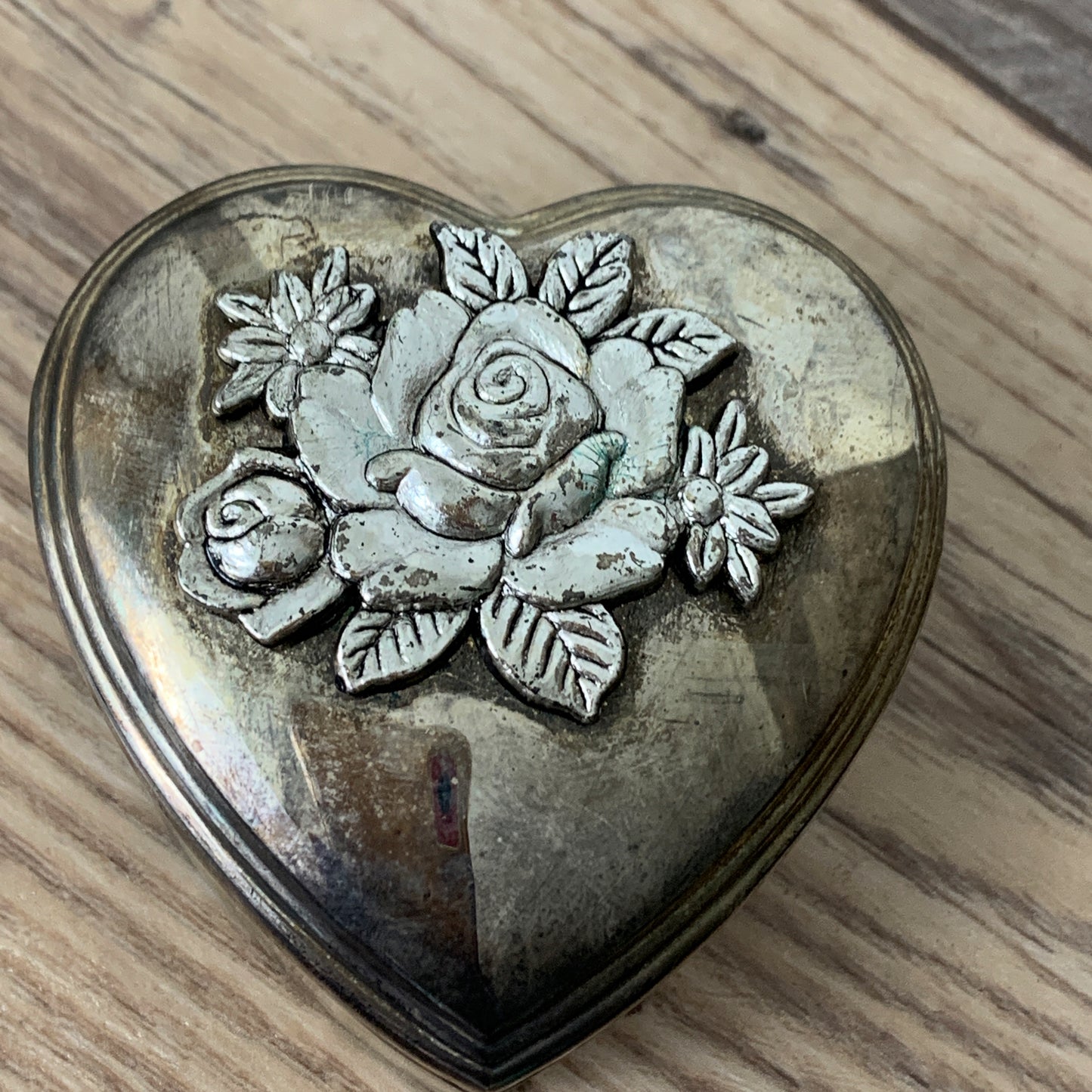 Small Silver Plated Heart Shaped Jewelry Box with 3D Flower