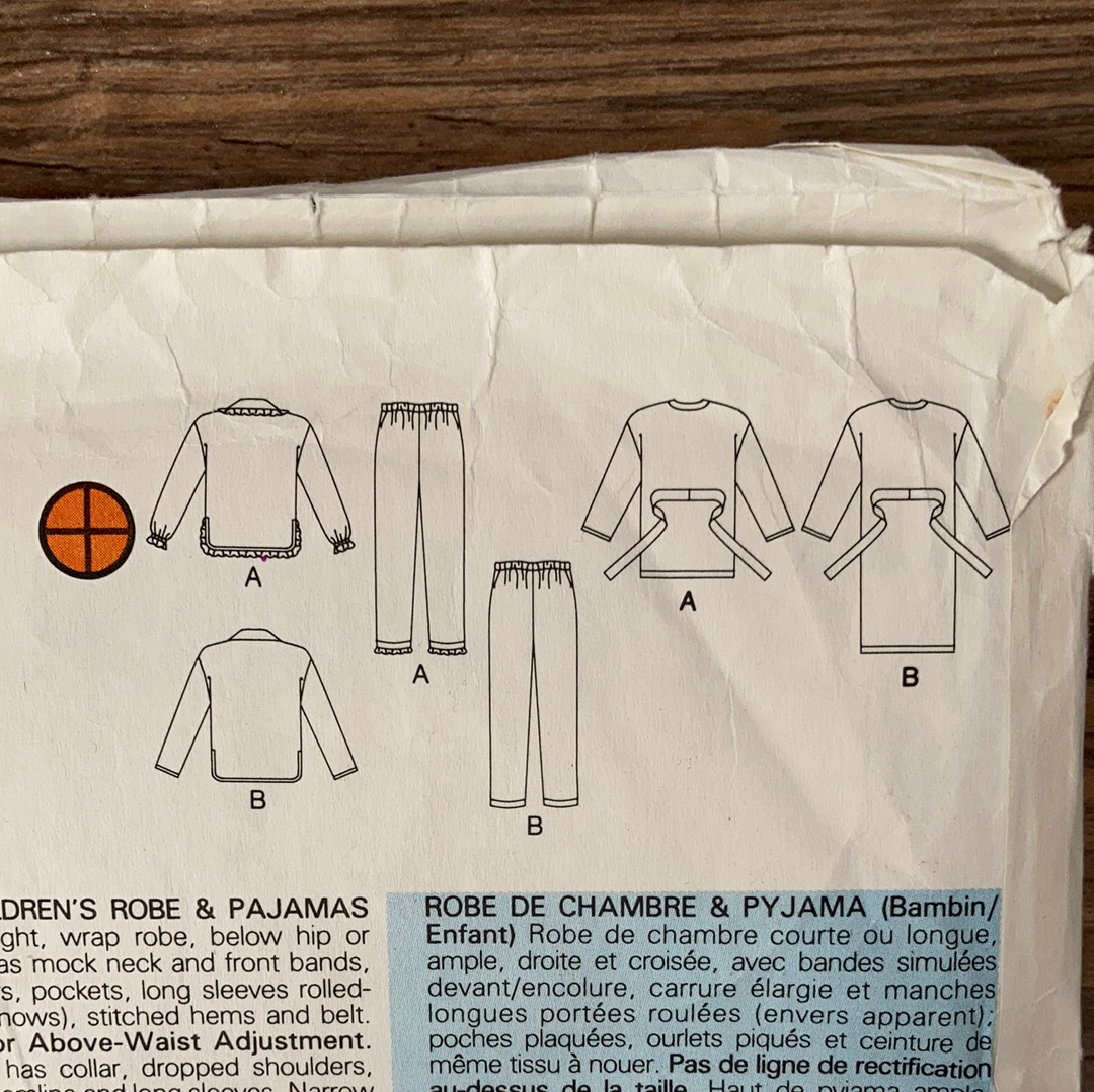 Childrens Unisex Pajamas and Robe Sewing Pattern Toddler Size 1 to 3 Butterick 4052