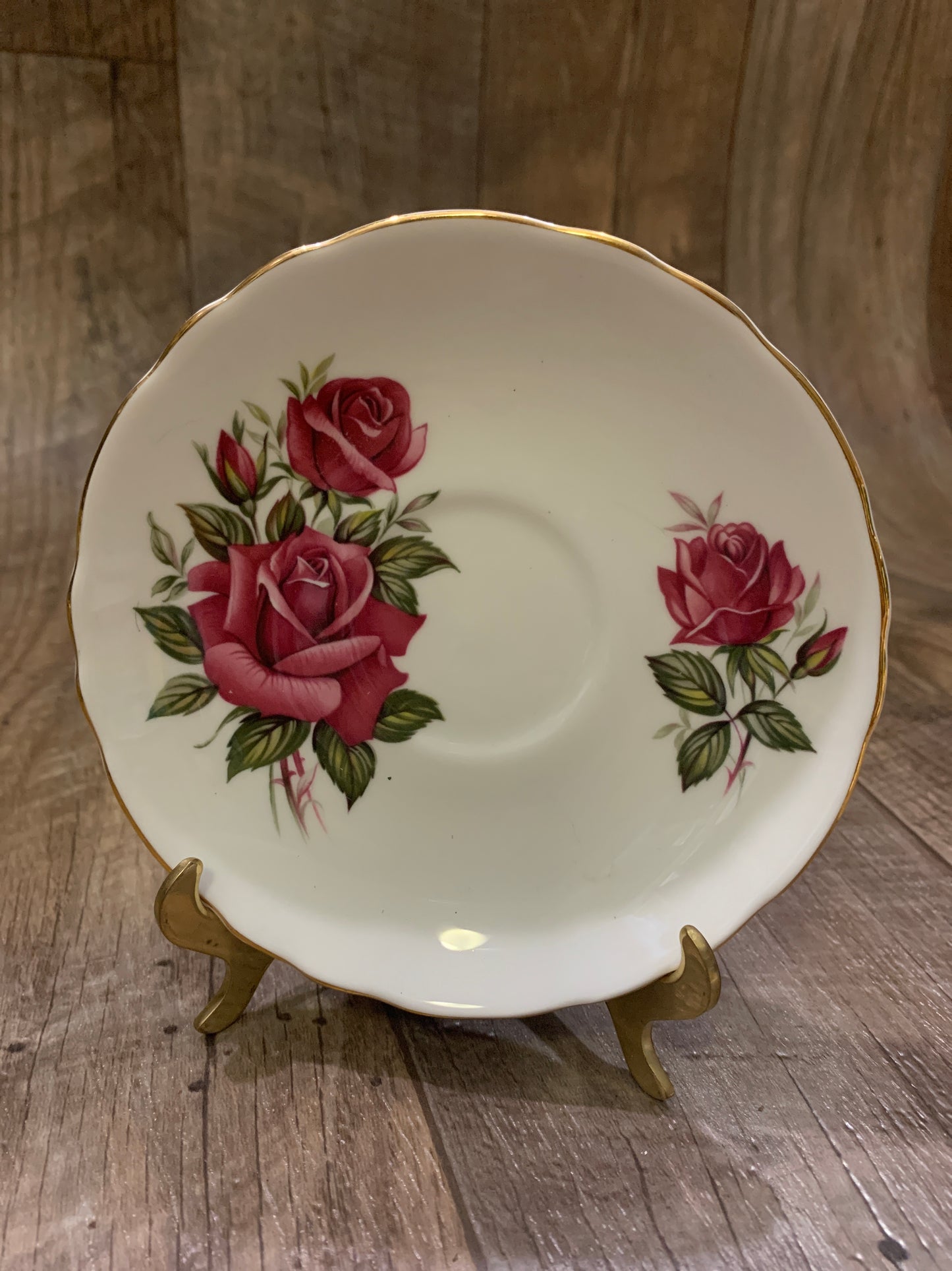 Vintage Tea Cup with Red Roses Staffordshire White Teacup with Red Roses