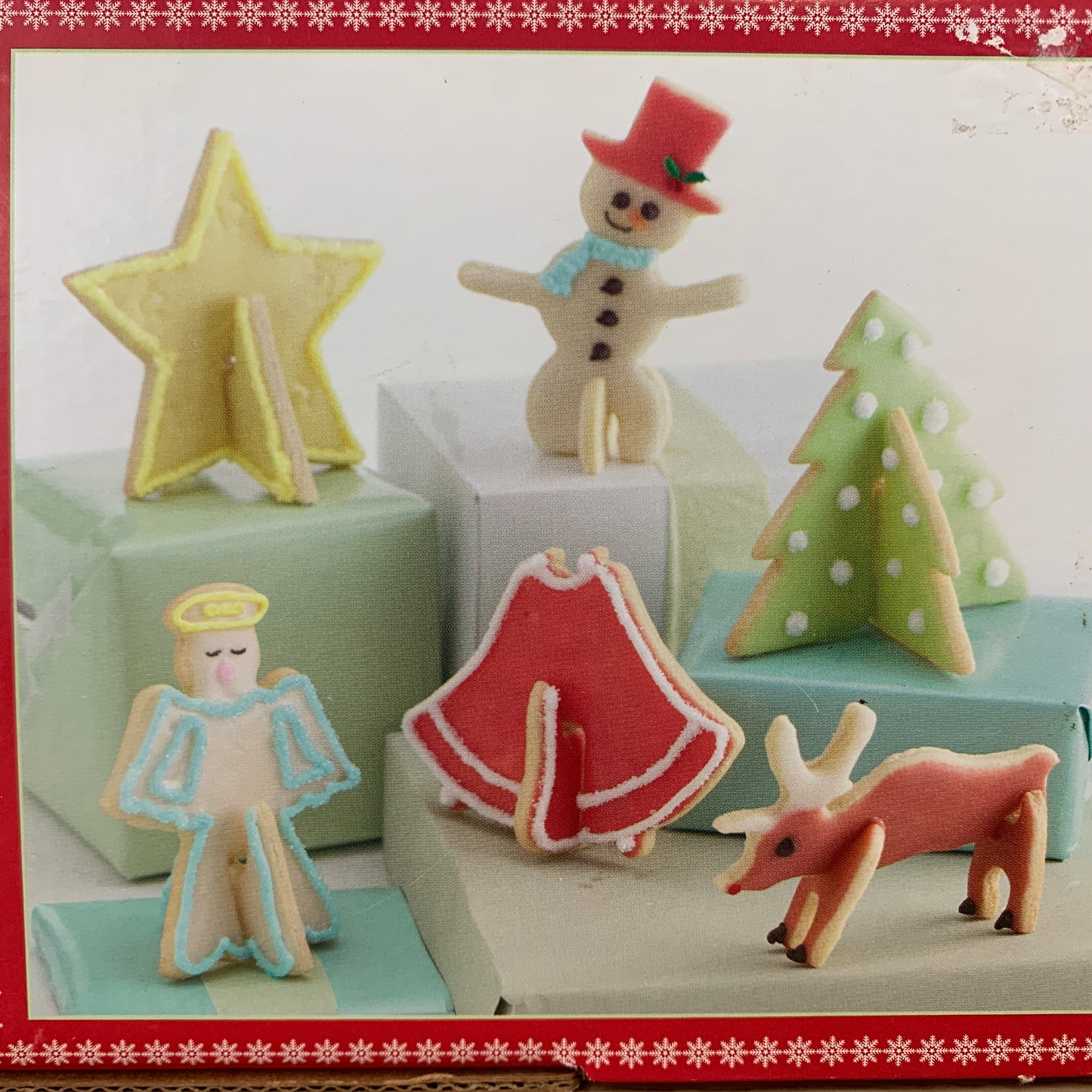 Nordic Ware Stand Up Cookie Cutters, Christmas Cookie Cutters - Complete Set