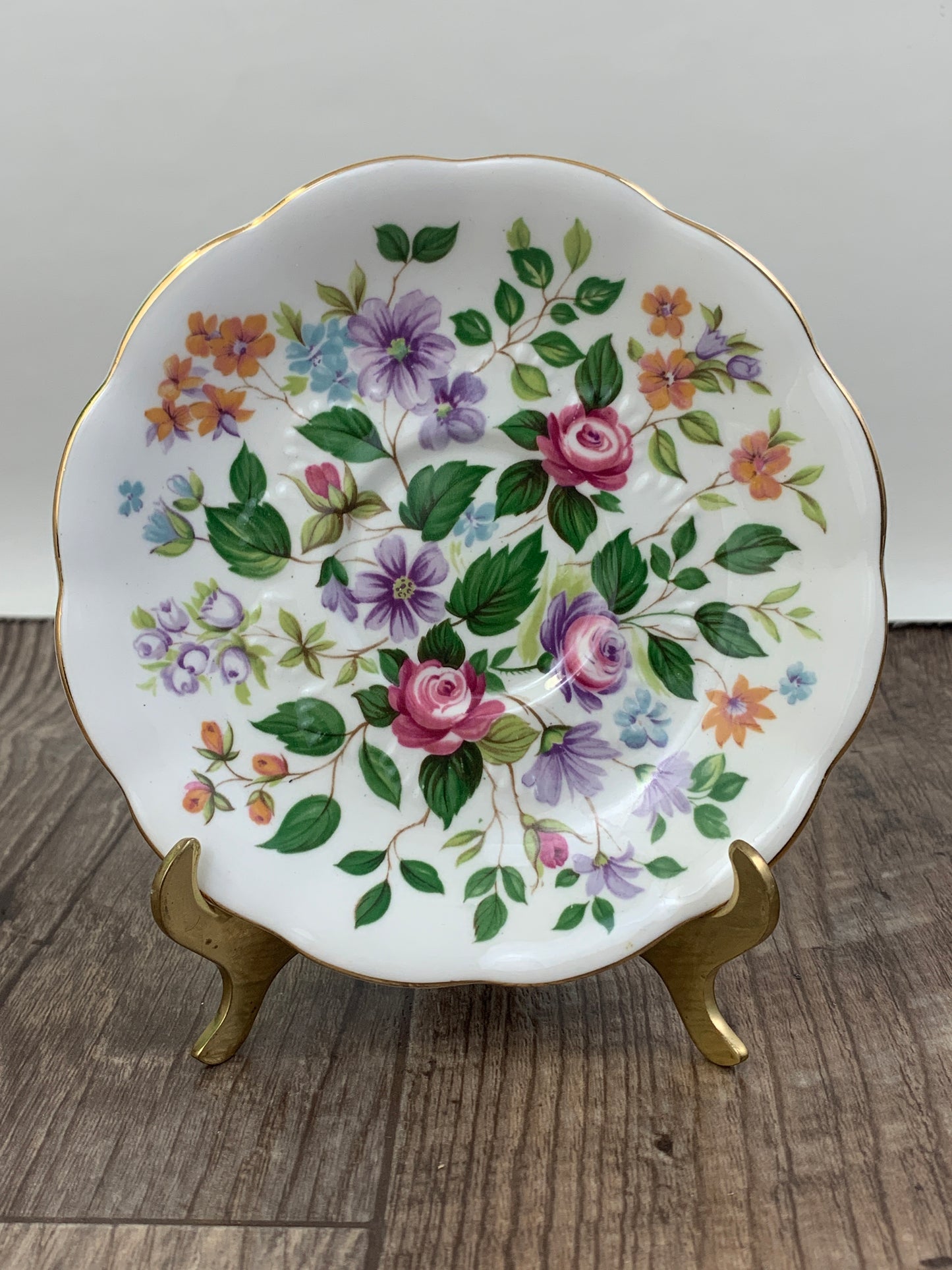 Royal Albert Vintage Teacup Devon Pattern Random Harvest Series
