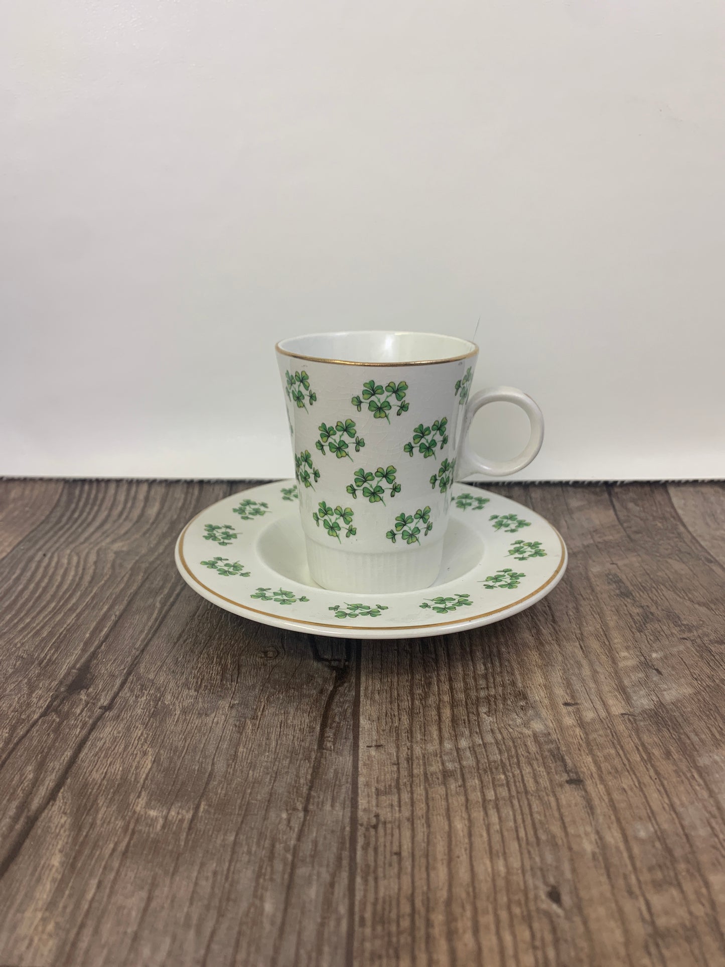 Shamrock Teacup Made in Ireland Arklow Pottery Patricia Pattern Vintage Teacup